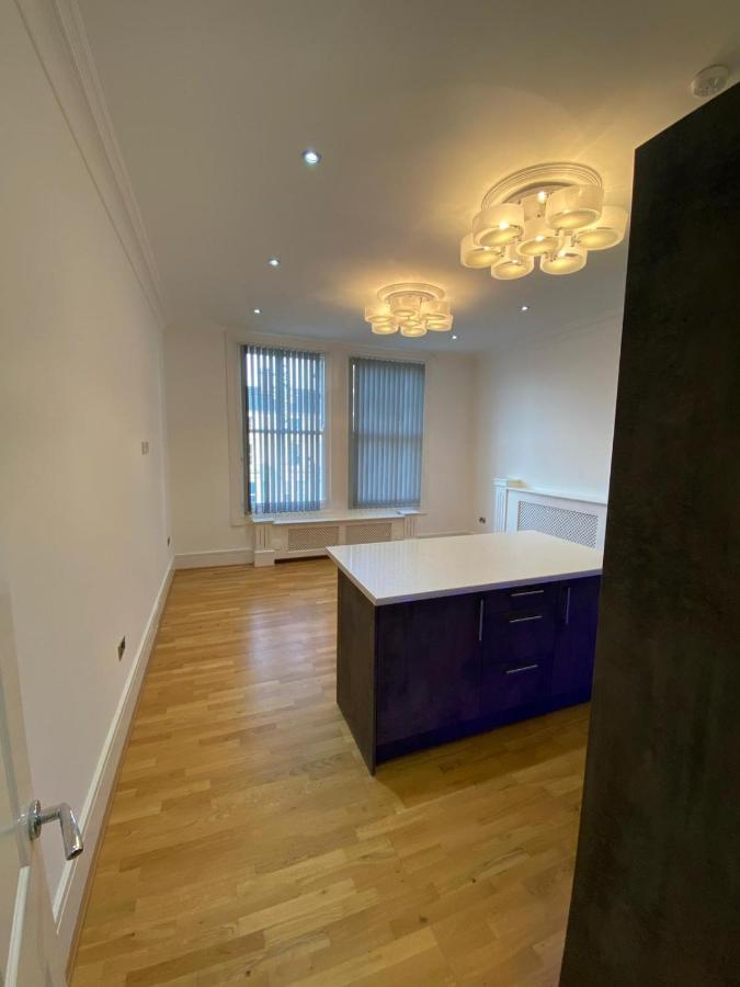 Luxury Apartment Apt5 Вулвергемптон Екстериор снимка